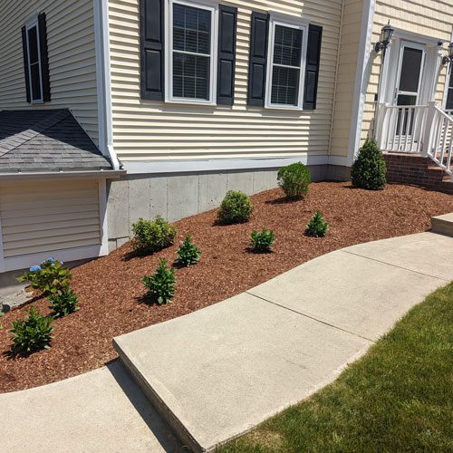 mulching edging north attleboro mansfield wrentham ma 500px